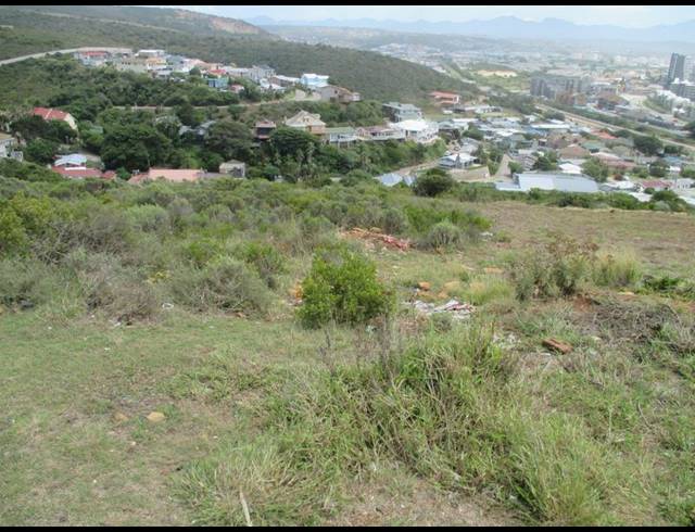 LAND FOR SALE IN MOSSEL BAY EXT 26